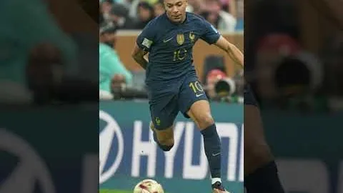 广州影豹足球队以军训启航，全力备战全国总决赛